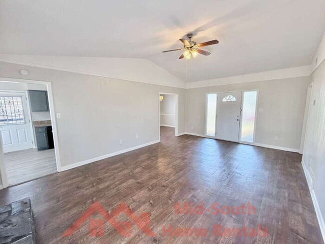 Photo - 7029 Tree Line Cove