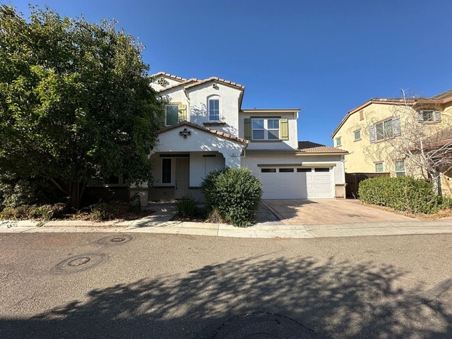 263 W Santa Clara Dr