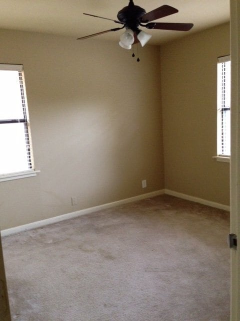 Photo - 107 Park Cir