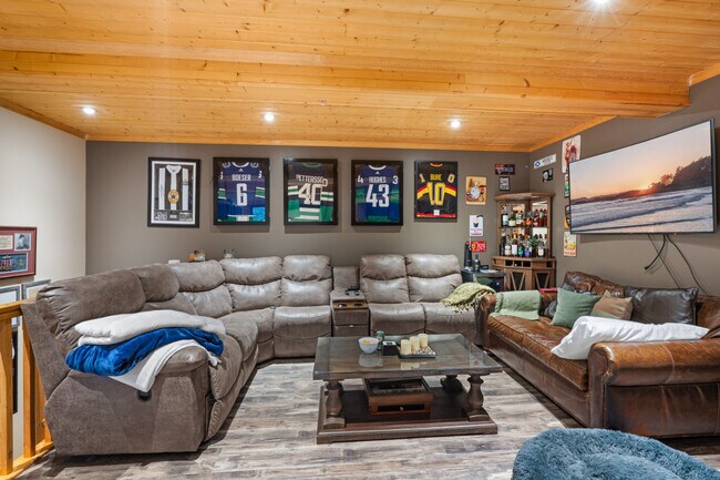 Photo - 138 Furry Creek Dr Unité SI ID1502458P