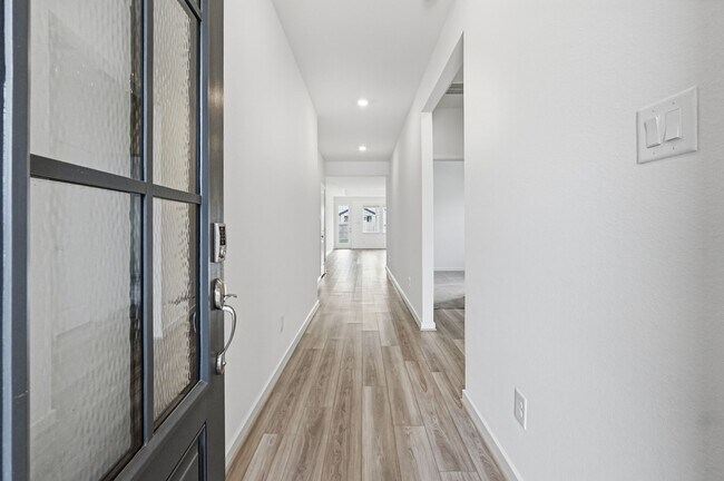 Photo - 9710 Rialto Hts Dr