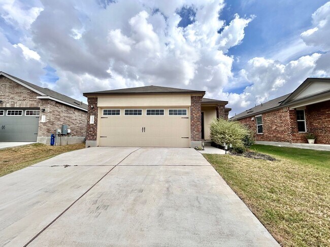 Building Photo - 3 BR / 2 BA Home for Rent in Hutto