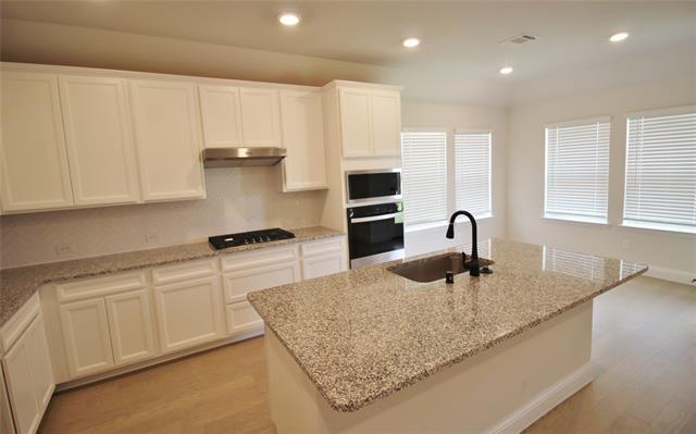 Photo - 1124 Longhorn Ln