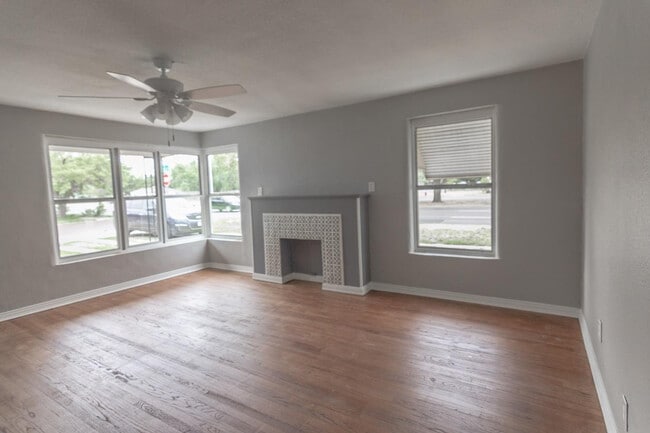 Photo - 3320 27th St