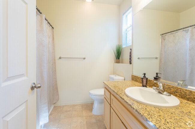 Photo - Palm Court Apartments