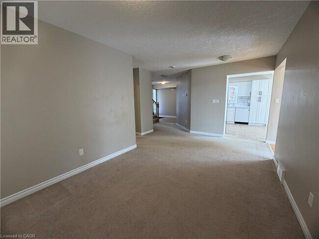 Photo - 457 Dansbury Dr