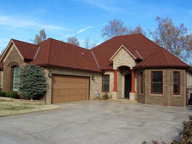 Photo - 7709 NW 21st St