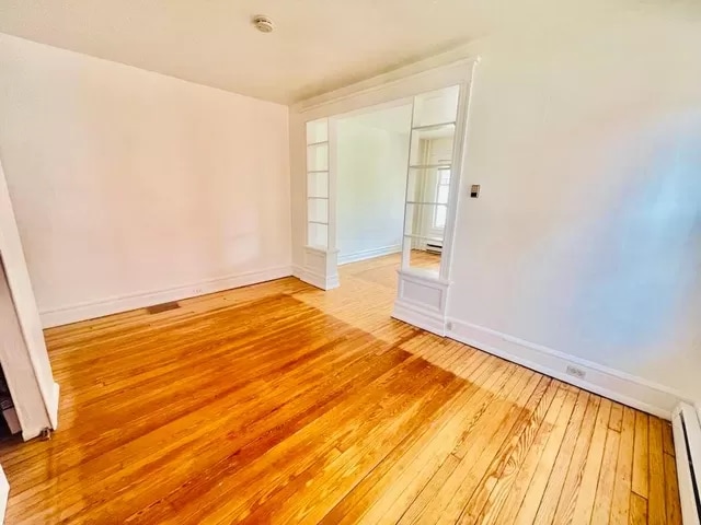 Photo - 1911 Ferry St Unit 1