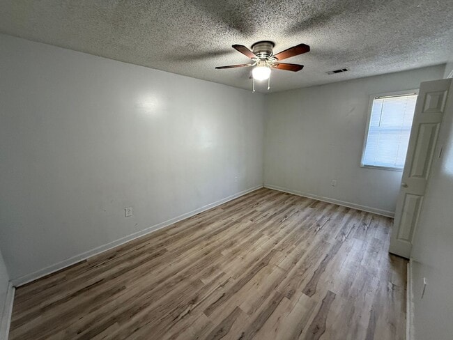 Photo - 1618 W Matthews Ave Unit A