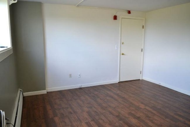 Photo - 25 Waterman Ave