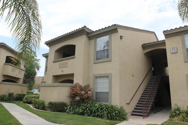 Building Photo - Coming Soon! 2/2 Second-floor Condo for Rent in Sonota at Canyon Crest!
