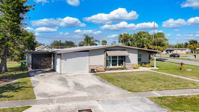 Photo - 21402 Meehan Ave