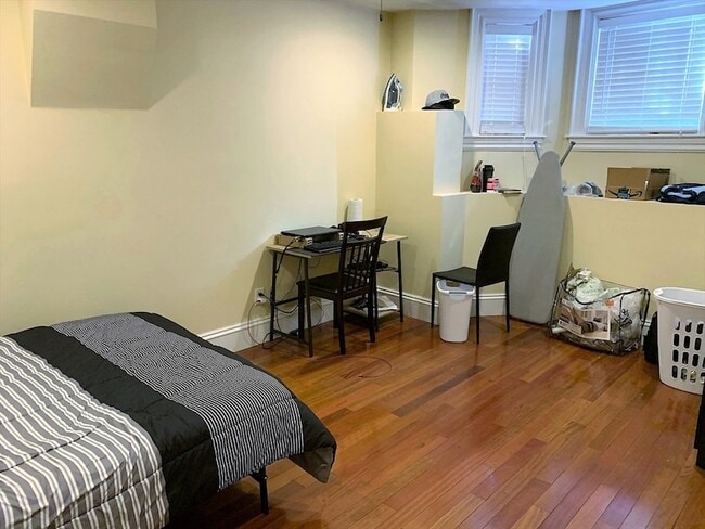 Photo - 21 Worthington St Unit 1