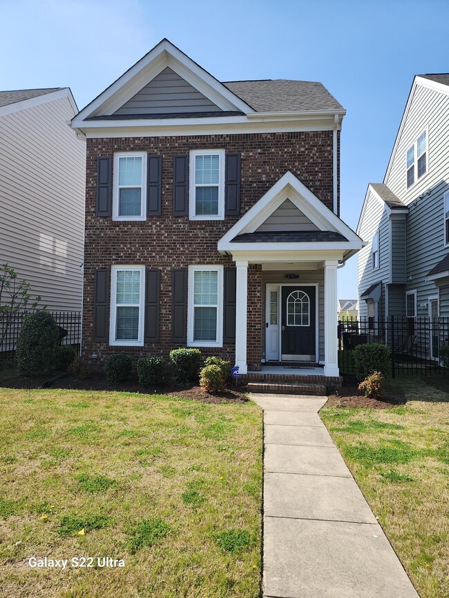 Photo - 6707 Hampton Roads Pkwy House
