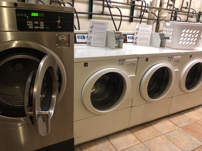 Photo - 1339 N Dearborn St Unit 4c