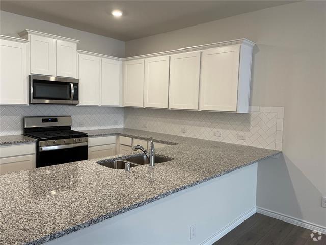 Building Photo - 2853 Franklin Dr Rental