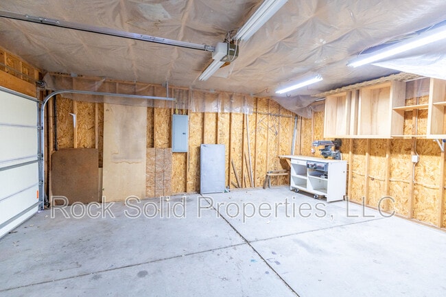 Photo - 312 S Ave B-6
