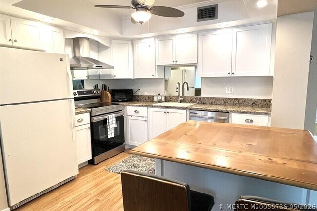 Photo - 1800 SE St Lucie Blvd Unit 10-207