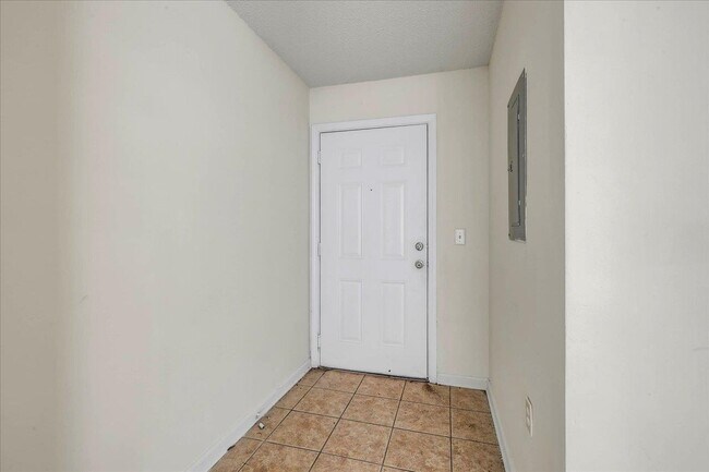 Photo - 3000 S Adams St House