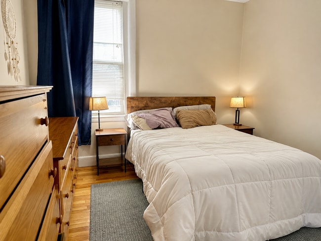 199 Winthrop Rd Unit 2