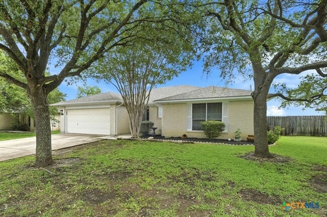 Building Photo - 1005 Rolling Ridge Dr