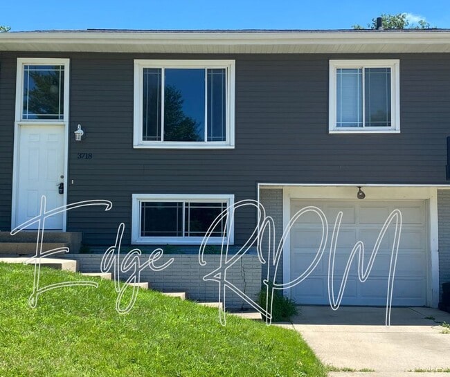 Photo - 3718 Convair Ln Unidad 3718 Convair