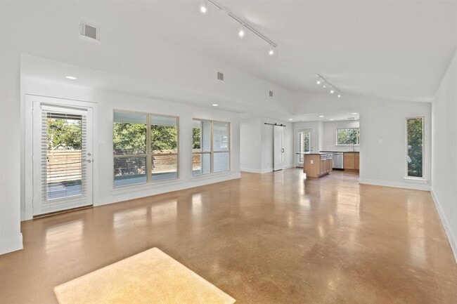 Photo - 2304 Rain Water Dr