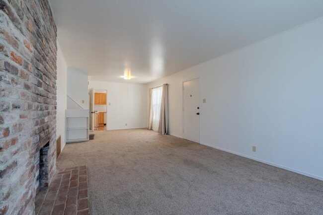 Photo - 35 Fairlawn Ave