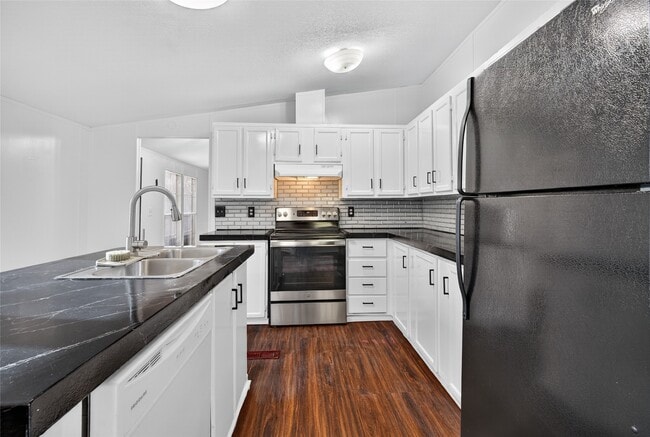 Photo - 16547 Leafy Meadow Dr