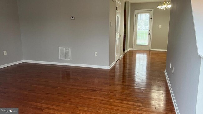 Photo - 133 Equestrian Dr