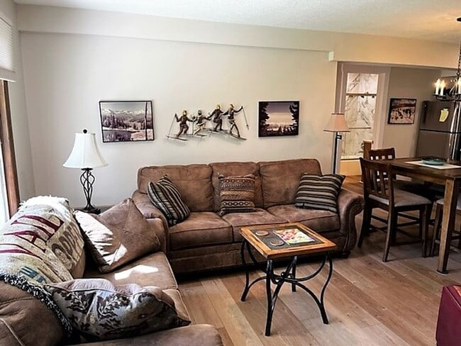 Photo - Long Term Rental - Chateau Claire 50 Unit 50