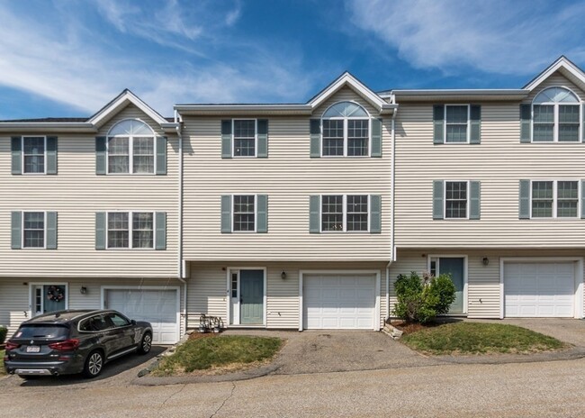 Photo - 1005 Trapelo Rd Townhome
