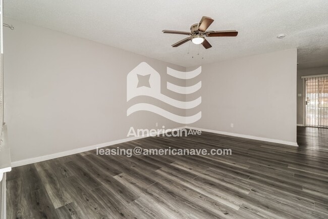 Photo - 5801 Southwick Dr