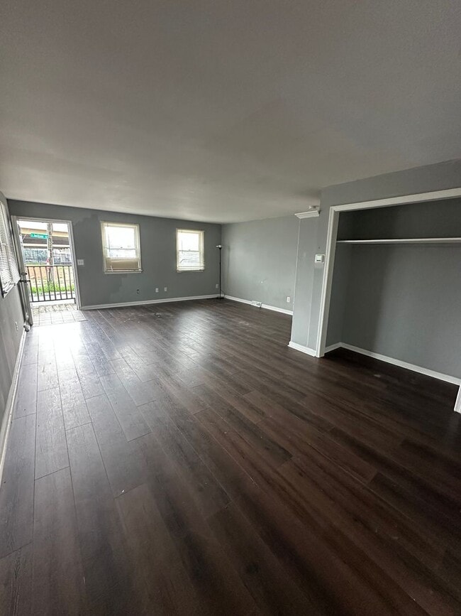 Photo - Beautiful 2 Bed/ 1.5 Bath ready for rent!