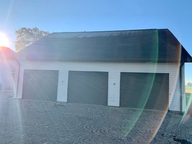 Photo - Crestview Schools, large garage & barn on about 2 acres