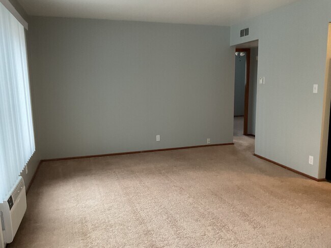 9729 - 9739 W Hampton Ave