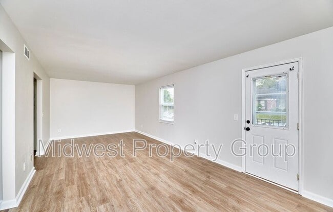 Photo - 6681 Chesapeake Dr