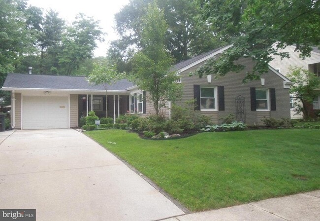 Photo - 1714 Tarleton Way House
