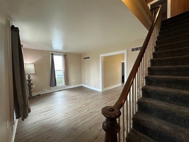 Photo - 711 Napoleon St Unit 711