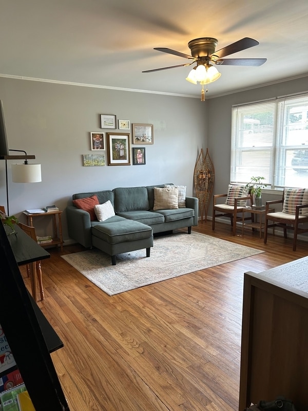 Photo - 116 W Decatur St