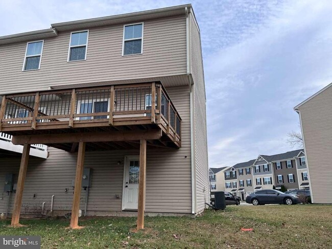 Photo - 2862 Farzi Cir