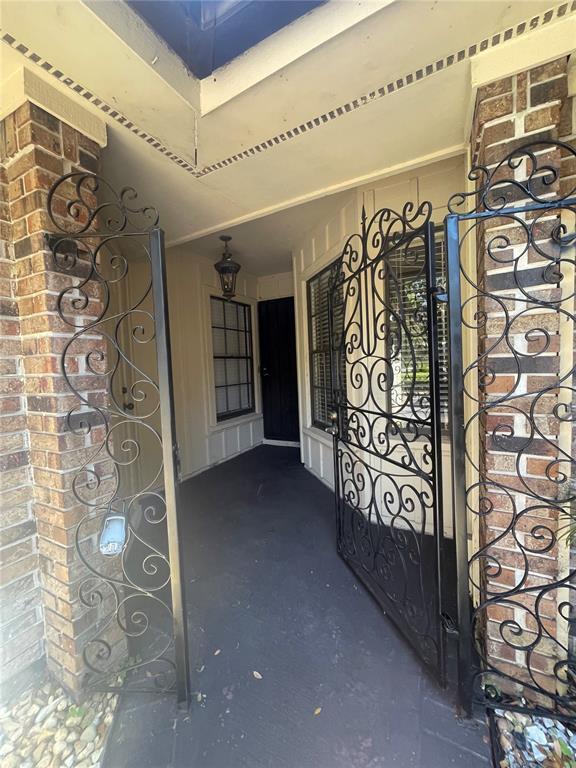 7652 Spring Bay Cove