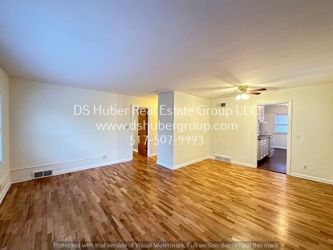 Building Photo - 1100 E Malcolm X St Unit B