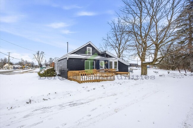 Photo - Stunning Fully Remodeled 3 Bed Home on a Huge Lot in Coopersville