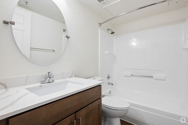 2BR, 2BA - 1,100SF - Second Bathroom