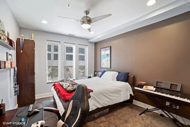 Photo - 178 N Harbor Dr Unidad 178