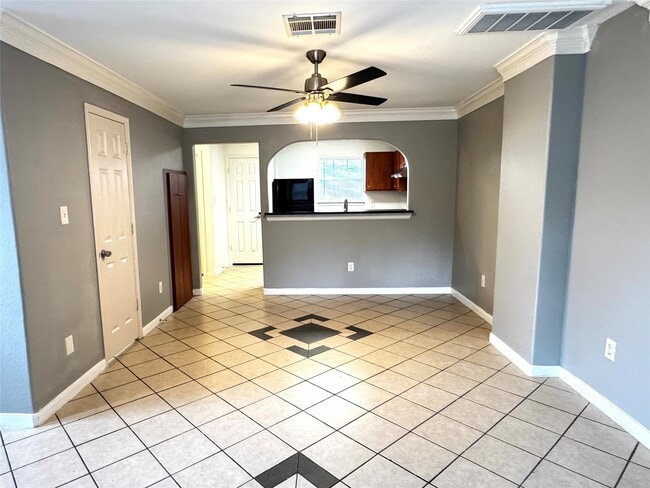 Photo - 2110 Turner Dr