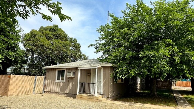 Building Photo - 639 W Santa Fe Ave Unit 639