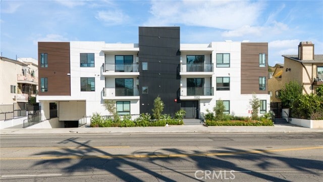 Photo - 7510 Sepulveda Blvd Unit 204