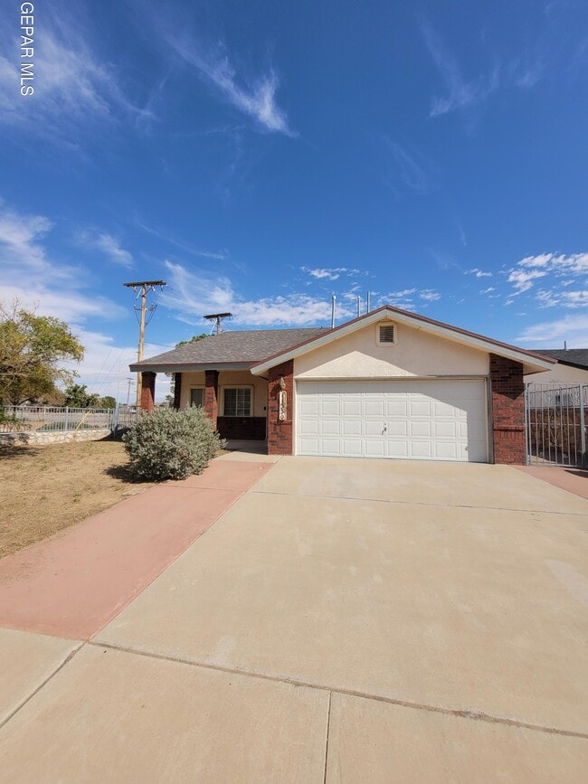 Building Photo - 11330 Loma Del Sol Dr